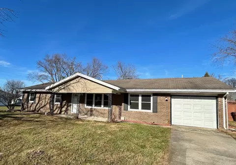 568 Hanover Dr, Hanover, IN 47243 photo 2