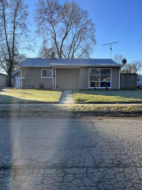 7355 Twin Beech Dr, Indianapolis, IN 46226