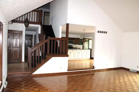 10057 Mill Run, Carmel, IN 46032 photo 12