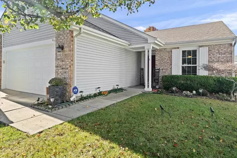 7112 Red Lake Ct, Indianapolis, IN 46217