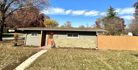 1530 Section St, Plainfield, IN 46168