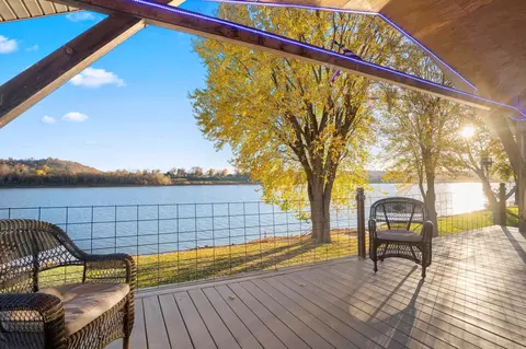 1940 Willow Haven Ln, Vevay, IN 47043
