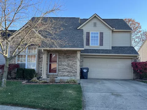 1553 Lake Point Ln N, Greenwood, IN 46142