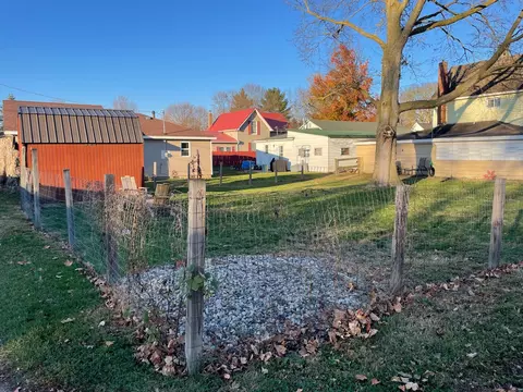 715 8th St, Covington, IN 47932 photo 7