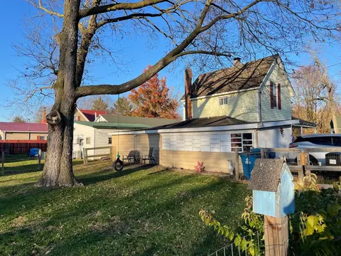 715 8th St, Covington, IN 47932 photo 9