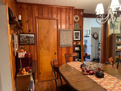 715 8th St, Covington, IN 47932 photo 24