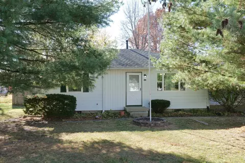 589 Parkway St, Whiteland, IN 46184