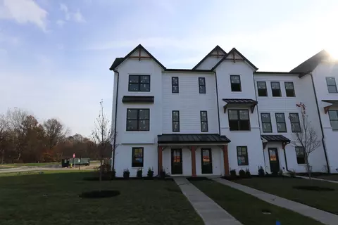 4547 Tolleston Ave, Brownsburg, IN 46112