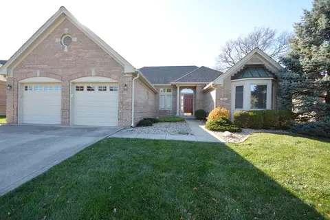 7211 Pymbroke Cir, Fishers, IN 46038