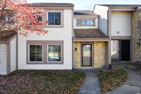 3006 Horse Hill West Dr, Indianapolis, IN 46214