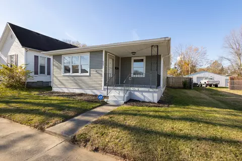 805 N Blish St, Seymour, IN 47274