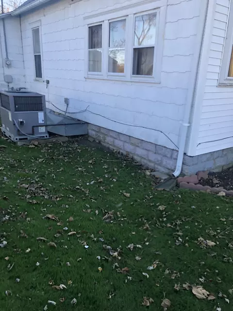 165 E Grand St, Dunkirk, IN 47336 photo 2