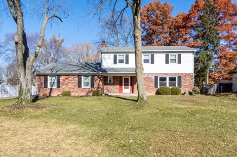 6036 Hythe Rd, Indianapolis, IN 46220