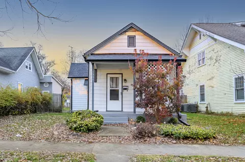 1334 Lafayette Ave, Columbus, IN 47201