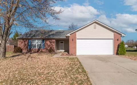 6138 Pinnacle Blvd, Indianapolis, IN 46237