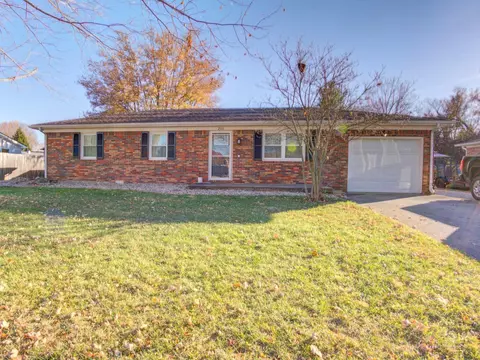 203 W Eden Way, Waldron, IN 46182