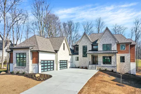 1520 Forest Hills Dr, Westfield, IN 46074