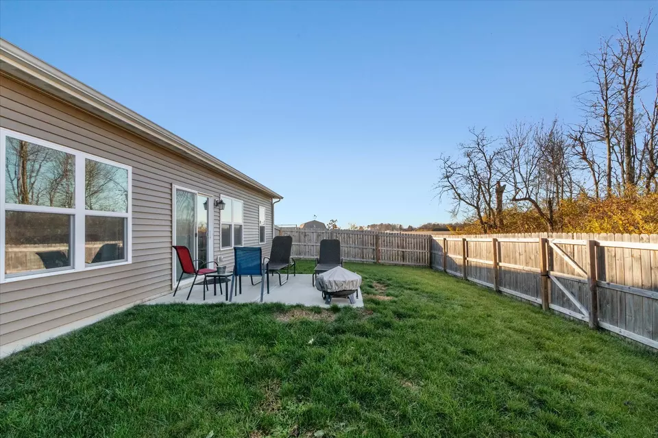  2364 Longleaf Ln, Greenfield, IN 46140 photo 19