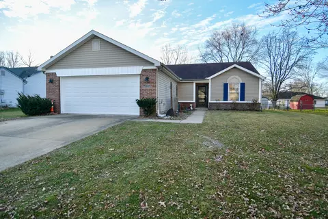 1265 Sherwood Dr, Danville, IN 46122