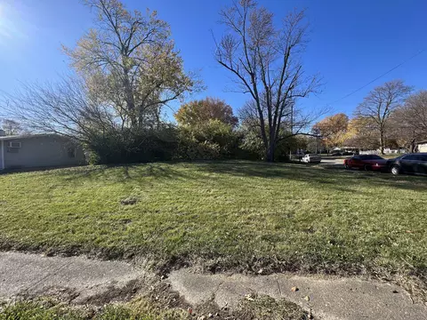 3106 Keswick Rd, Indianapolis, IN 46222