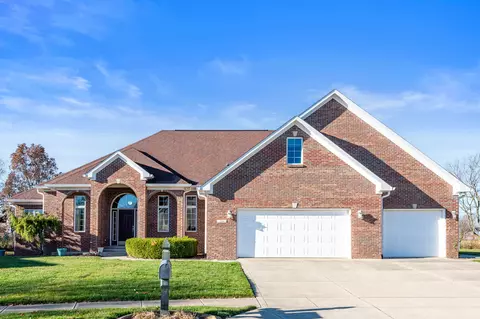 780 Ridge Gate Dr, Brownsburg, IN 46112