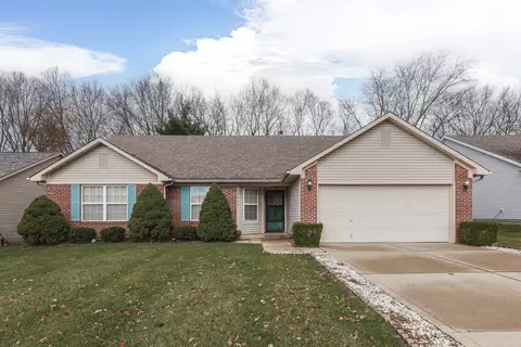 1013 Killian Dr, Mooresville, IN 46158