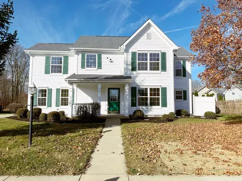 11122 Winterwood Ln, Indianapolis, IN 46235
