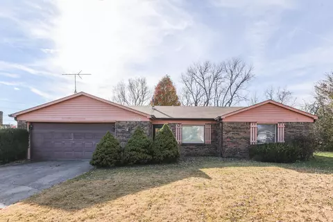 652 Boonesboro Rd, Greenwood, IN 46142