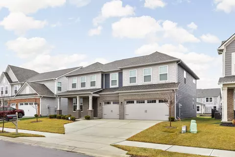 15932 Grand Fir Dr, Fishers, IN 46040