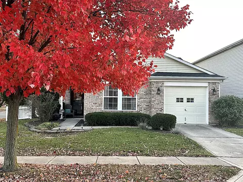 12151 Weathervane Dr, Noblesville, IN 46060