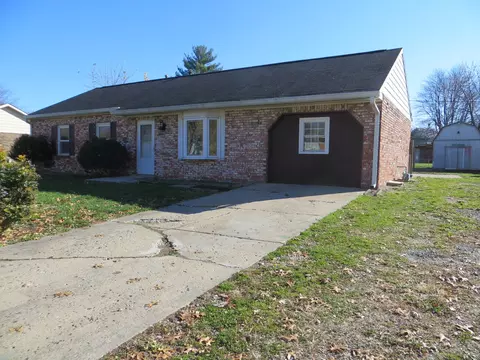 7745 Cedarbrook Dr, Indianapolis, IN 46227