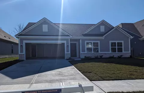 9827 Canyon Ln, Pendleton, IN 46064