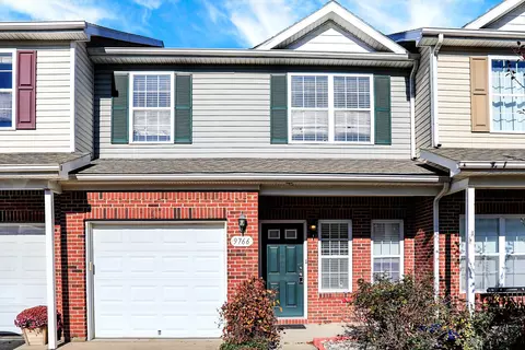 9766 Rolling Plain Dr, Noblesville, IN 46060
