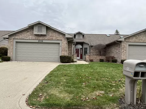 2436 Simpson Ln, Shelbyville, IN 46176