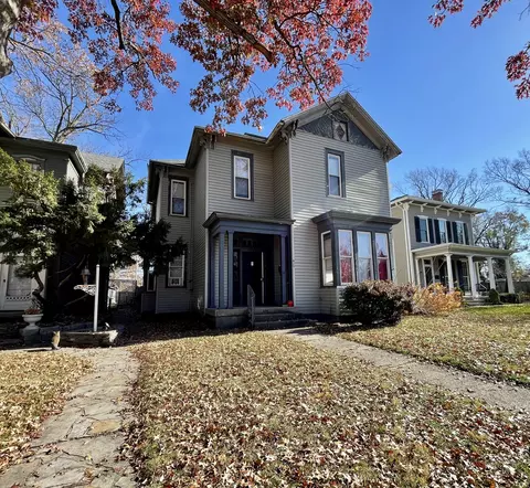 820 S Center St, Terre Haute, IN 47807