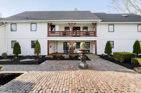 2750 S 875 E, Zionsville, IN 46077