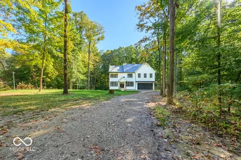 3401 Cruse Ln, Morgantown, IN 46160