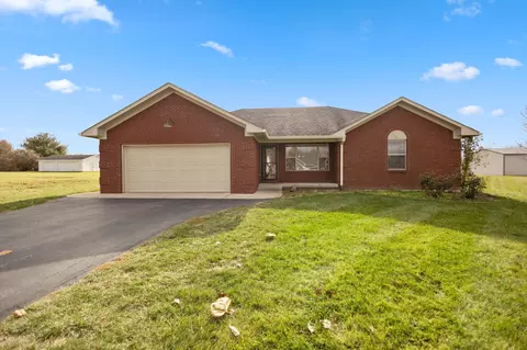 6021 E Smokey View Ln W, Mooresville, IN 46158