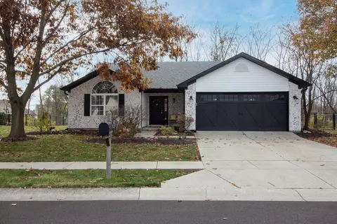 75 E Quail Wood Ln, Westfield, IN 46074
