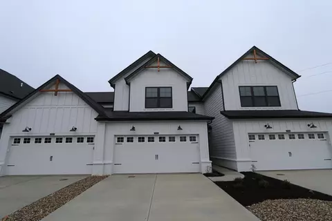 17414 Fetzer Ct, Westfield, IN 46062