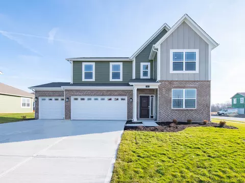 233 Lucky Hat Ln, Danville, IN 46122