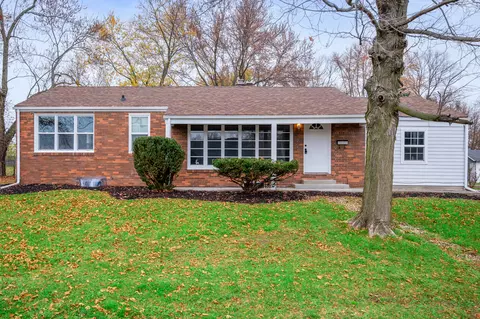 104 E School St, Anderson, IN 46012
