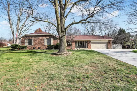 2577 Horizon Blvd, Greenwood, IN 46143
