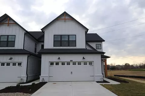 17444 Fetzer Ct, Westfield, IN 46062