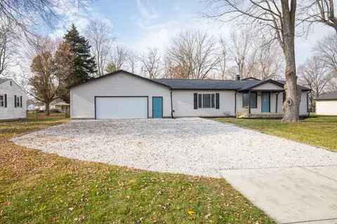 6 Michael Dr, Plainfield, IN 46168 photo 8