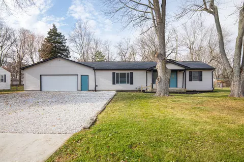6 Michael Dr, Plainfield, IN 46168 photo 4