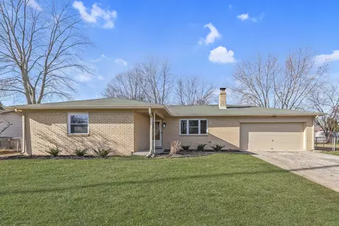 7902 S Sherman Dr, Indianapolis, IN 46237