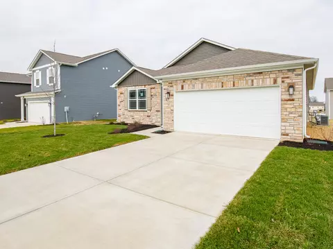 2916 Patchwork Dr, Monrovia, IN 46157 photo 2