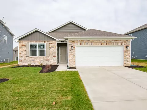 2916 Patchwork Dr, Monrovia, IN 46157