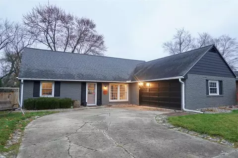 1104 N Shellbark Rd, Muncie, IN 47304 photo 2